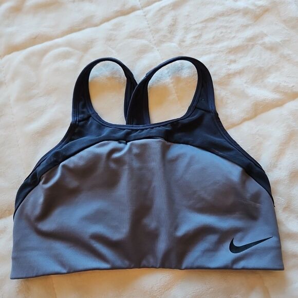 Nike Dri Fit Sports Bra Women's Medium Grey Hot Pink, Athletic, Workout, Gym - Picture 1 of 6